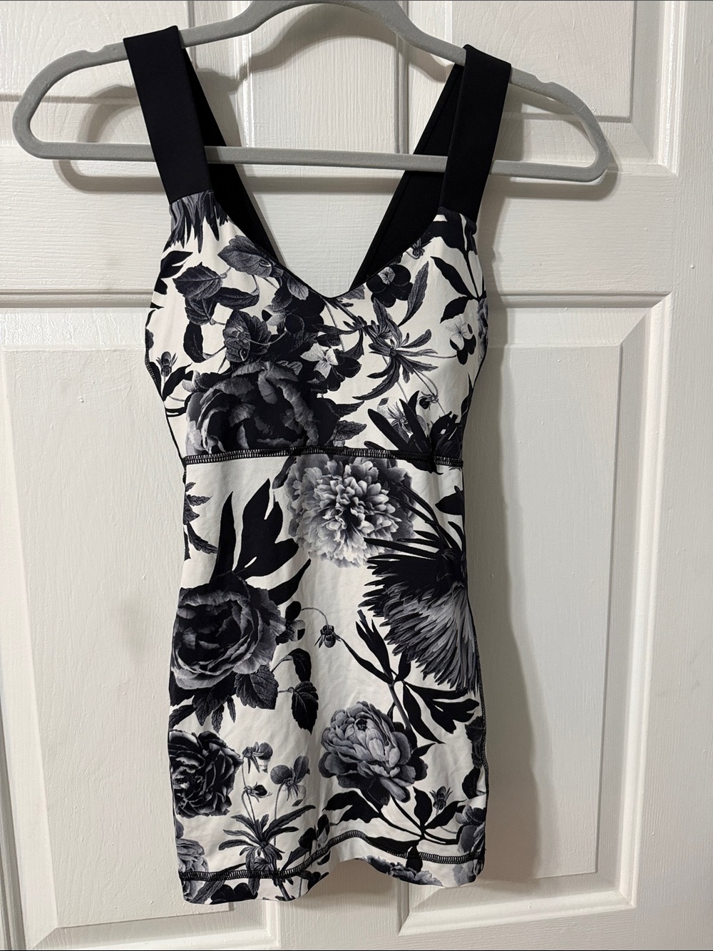 lululemon athletica Black & White Floral Tank Top